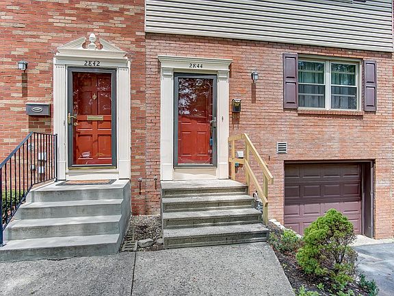 3rd image of 2844 Kingsrowe Ct