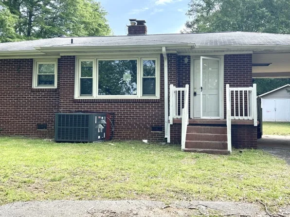 7 Perry St, Liberty, SC 29657