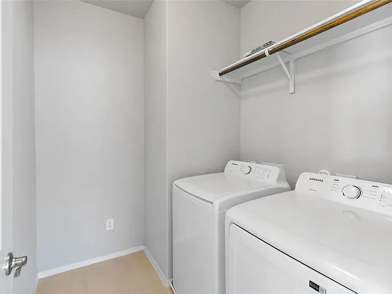 5613 Respinto Dr — Photo 17