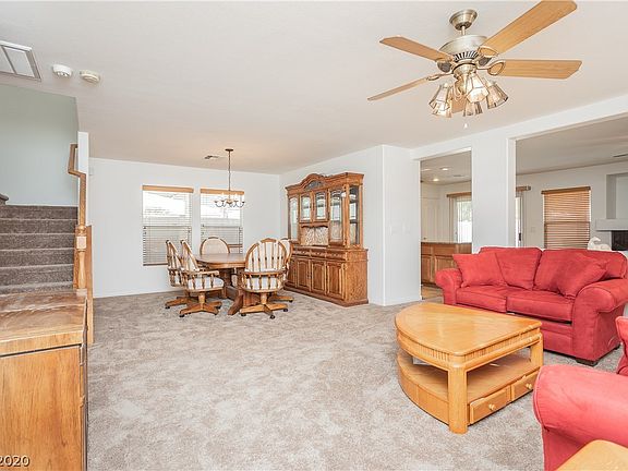 4th image of 4126 Macadamia Dr