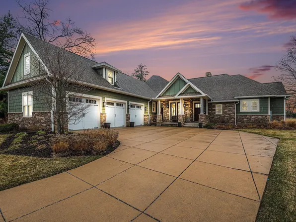 754 Country Club Ln, South Bend, IN 46615