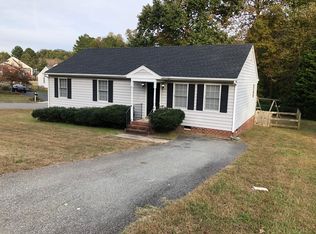 8332 Tarragon Dr, Mechanicsville, VA 23111