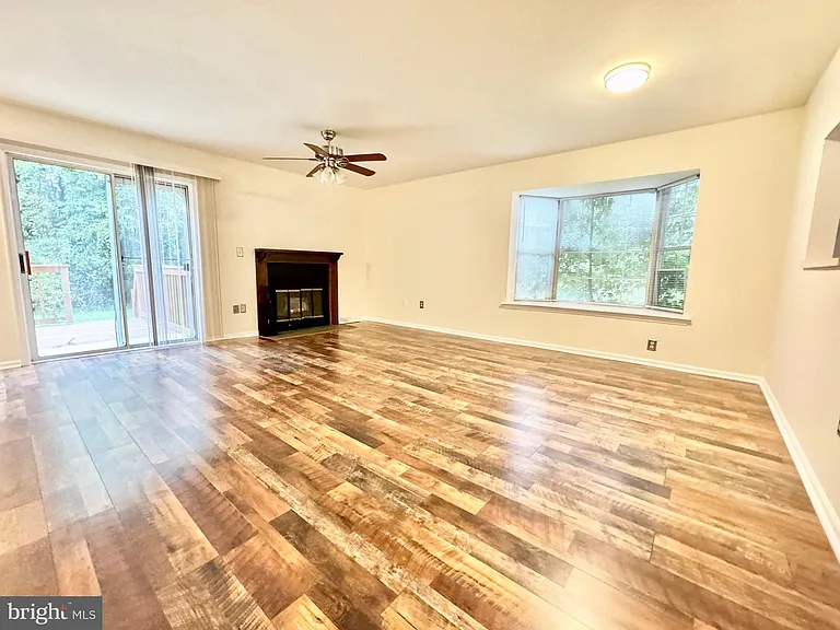 7 Lamplighter Ln — Photo 8