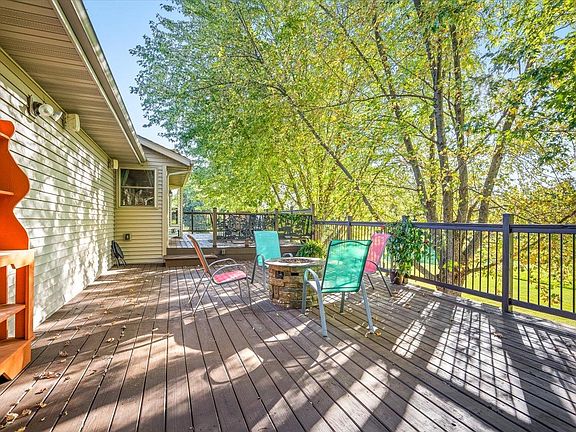 5th image of 291 Londonderry Ln