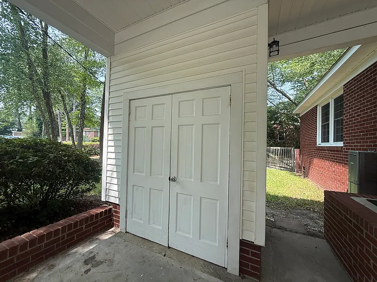 1302 E Wright Rd — Photo 28