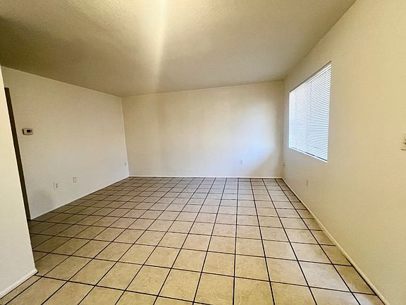 3rd image of 3832 N Park Ave #3832