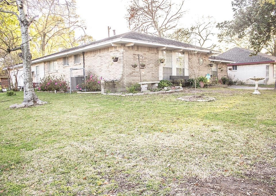 1st image of 5222 Charriton Dr