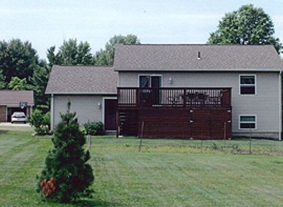 3rd image of 207 E Thrush Ave