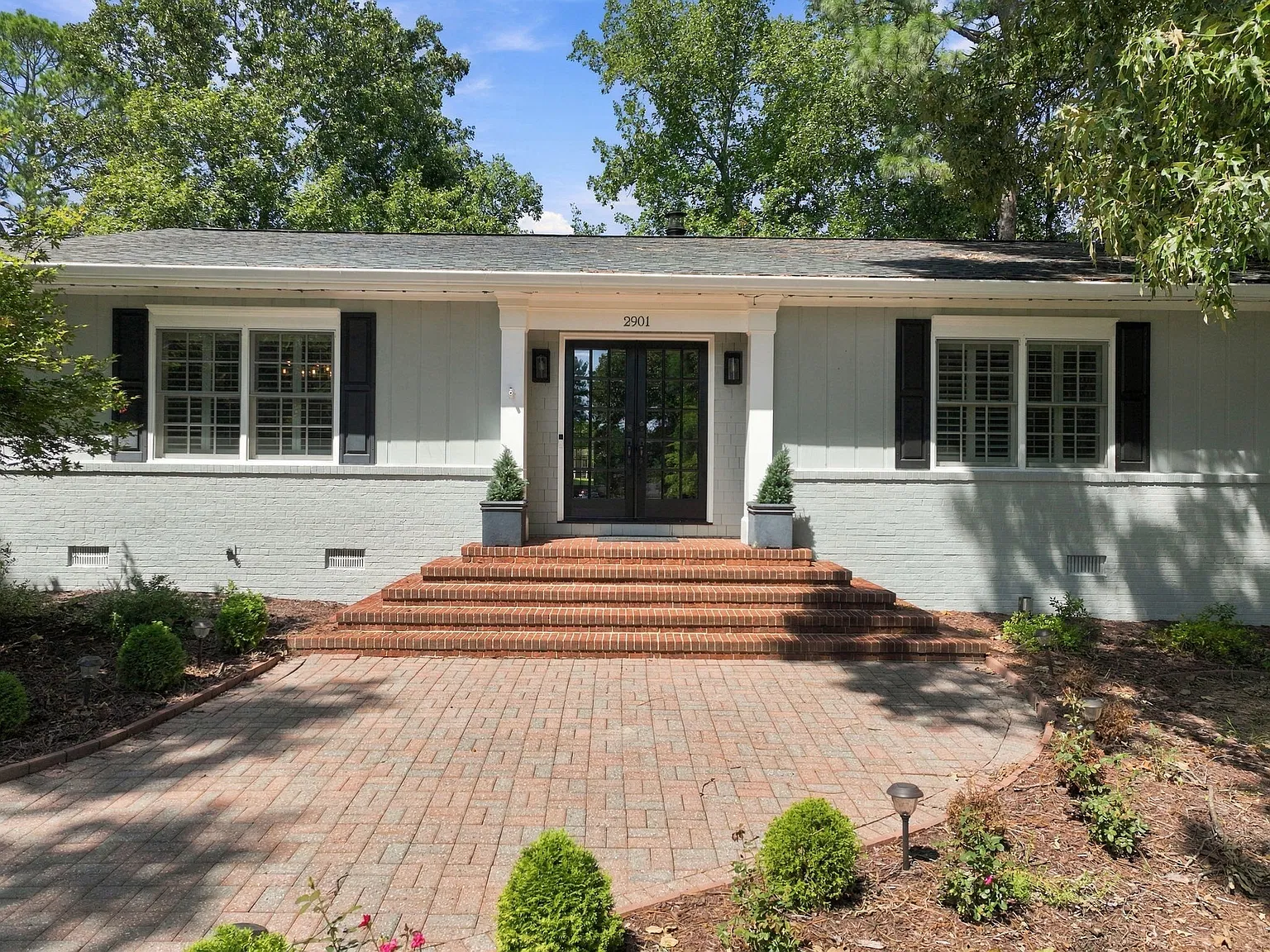 4 bed, 2912 sqft, $3,000 — Photo 1