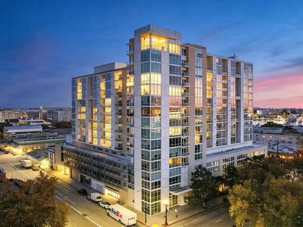 222 Broadway St #1412, Oakland, CA 94607