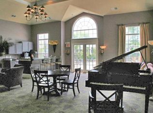 5302 Glen Forest Dr, Greenville, SC 29607