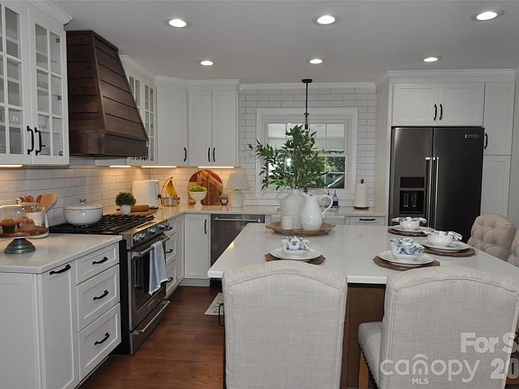 3rd image of 1834 Josies Rd