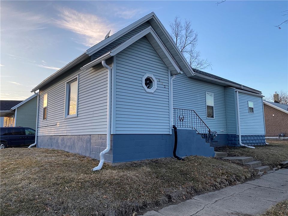 1st image of 502 N 1st Ave