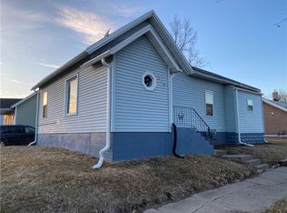 502 N 1st Ave, Marshalltown, IA 50158