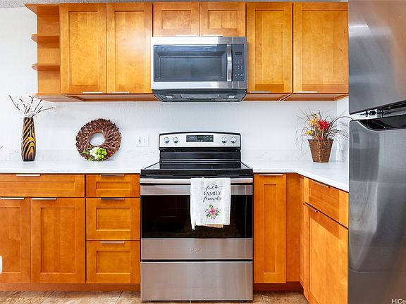 5th image of 98-099 Uao Pl APT 609