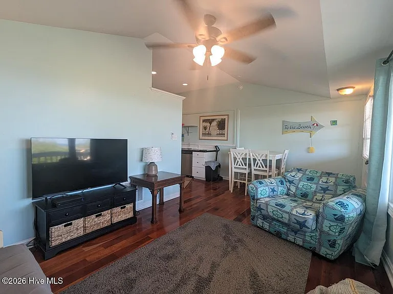1115 Ocean Blvd — Photo 7