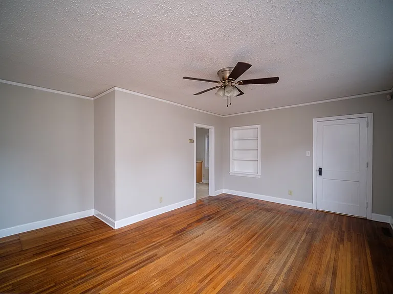 3030 Marlowe Ave — Photo 20