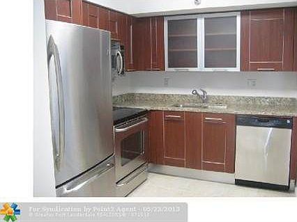 1st image of 3300 NE 191st St APT 515
