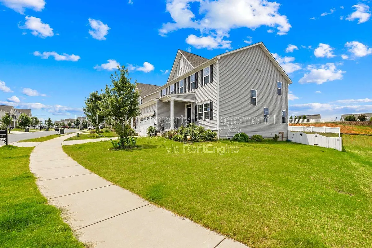 Building Photo - 7067 Waterwheel St SW