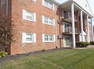 4420 W 111th St APT 301, Oak Lawn, IL 60453