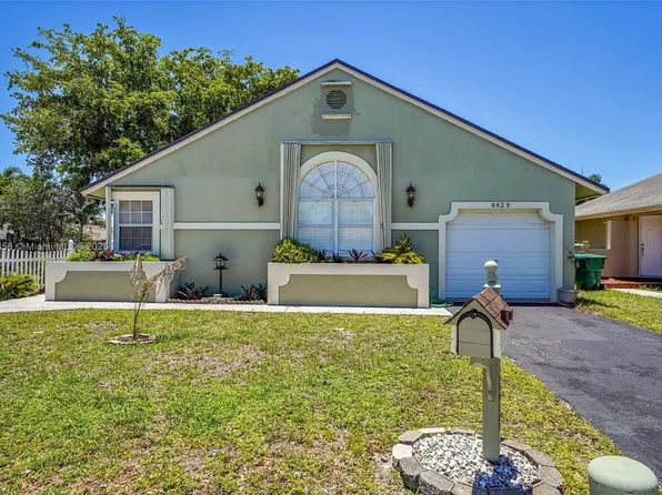 9828 SW 58th Ct, Cooper City, FL 33328