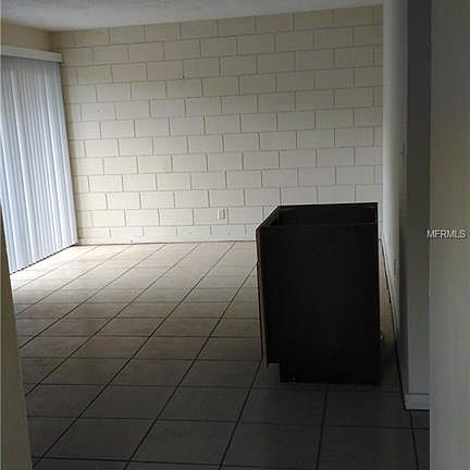 2nd image of 1007 E Holland Ave