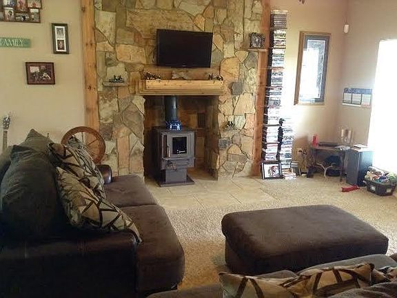 3rd image of 114 Buckboard Dr