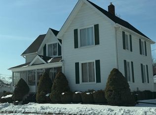 138 S 3rd St, Marine City, MI 48039