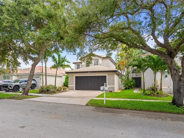 17957 SW 30th Ct, Hollywood, FL 33029