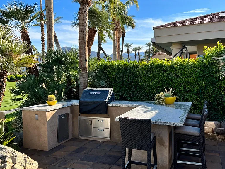 75145 Spyglass Dr — Photo 2