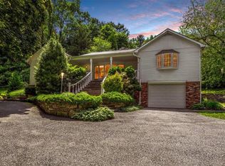 288 Chappaqua Rd, Briarcliff Manor, NY 10510