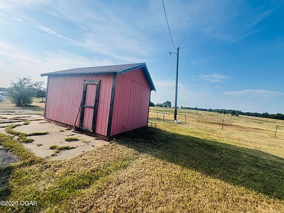 4th image of 2357 NE Highway 160