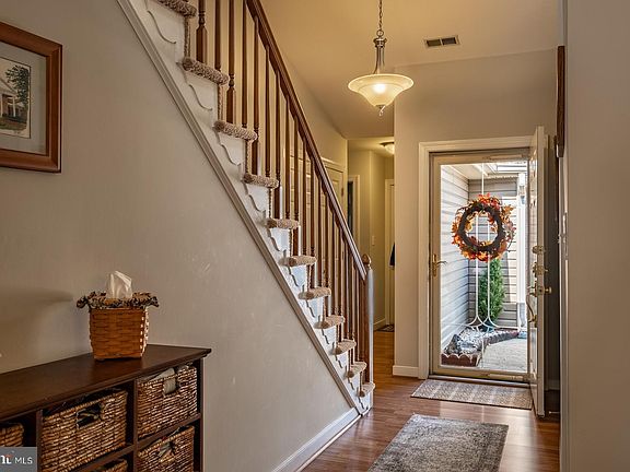 5th image of 11415 Sarasota Ct