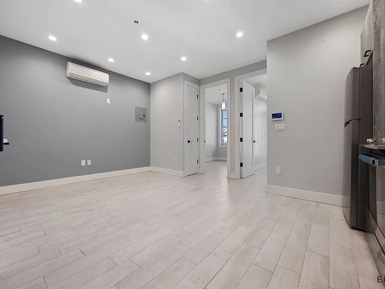 1757 Brooklyn Ave #2B — Photo 5