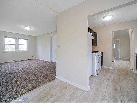 2nd image of 329 Highmoor Dr