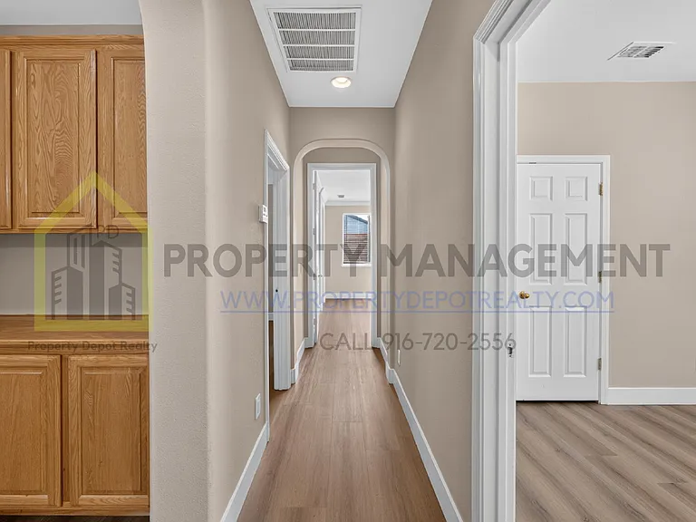 1570 Charm Way — Photo 21