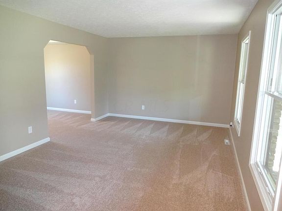 3rd image of 11744 Canterbury Ave NW