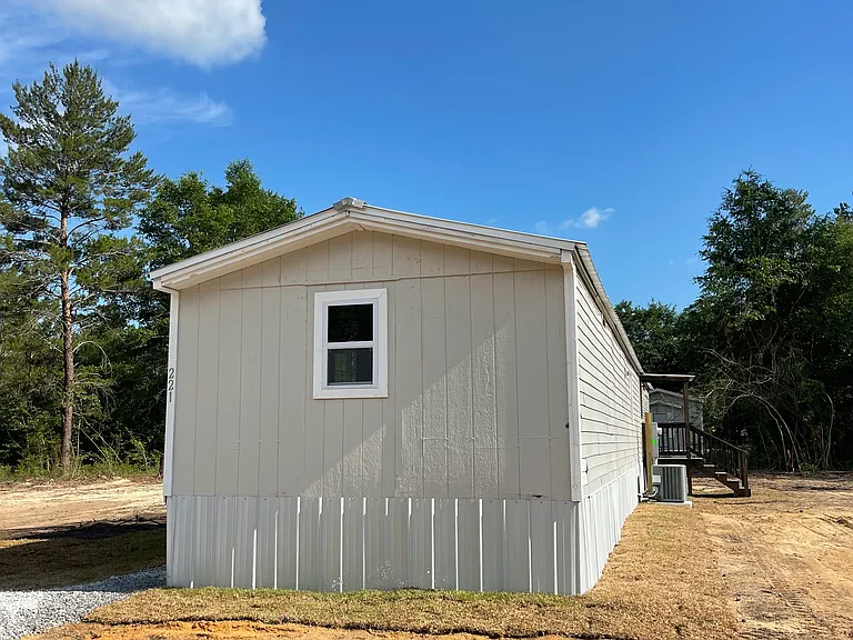 221 Meteyard Ln — Photo 18