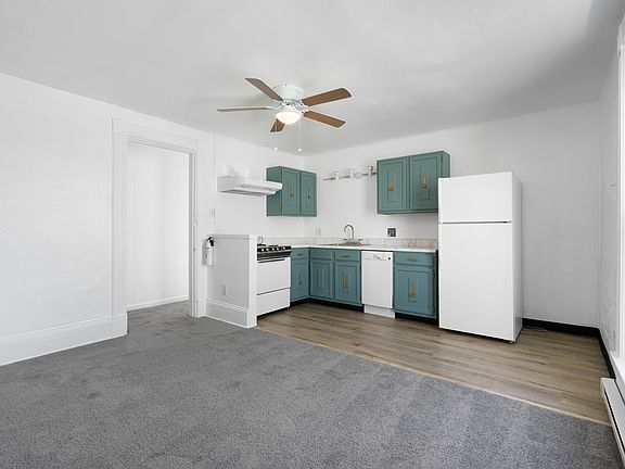 4th image of 2119 Sidney St Floor 3