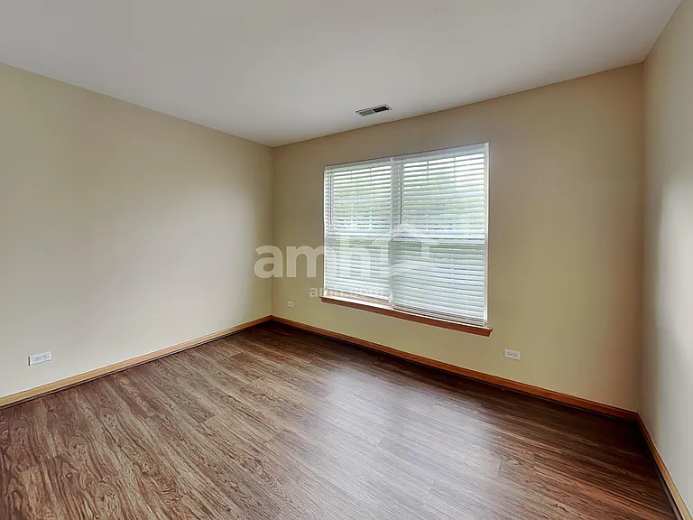 11S524 Rachael Ct — Photo 14