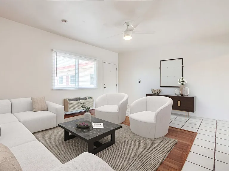 B Street | Apartments Near Balboa Park - Studios, 1 & 2 Bedrooms — Photo 36