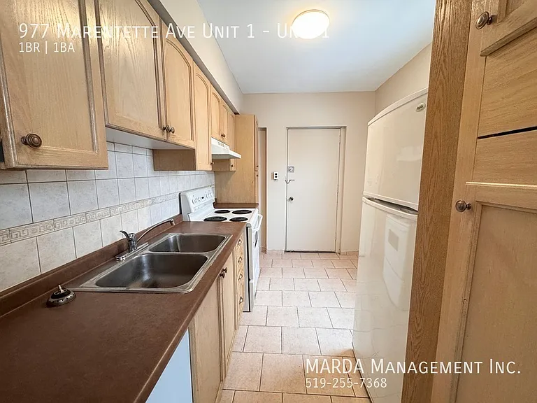 977 Marentette Ave #1 — Photo 10