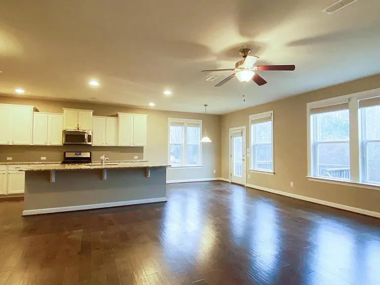 8012 Hergety Dr — Photo 5