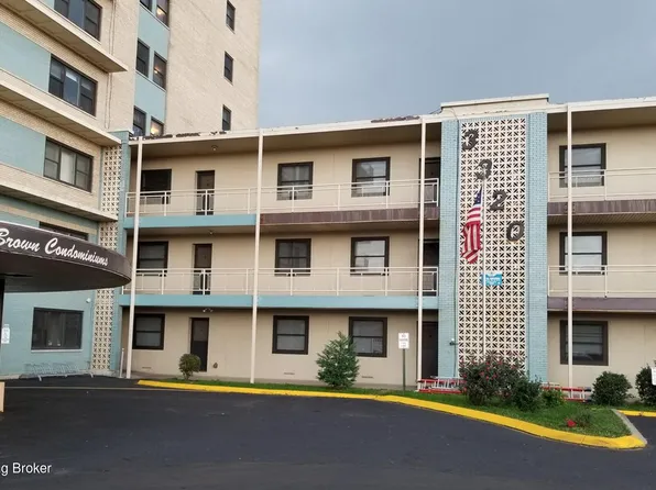 3320 Bardstown Rd APT V20, Louisville, KY 40218