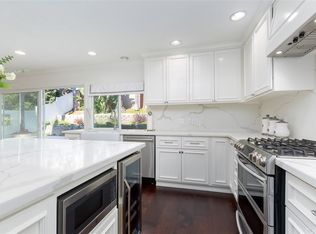1870 Parkcrest Dr, Costa Mesa, CA 92627