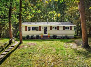 2628 Lamson Rd, Phoenix, NY 13135