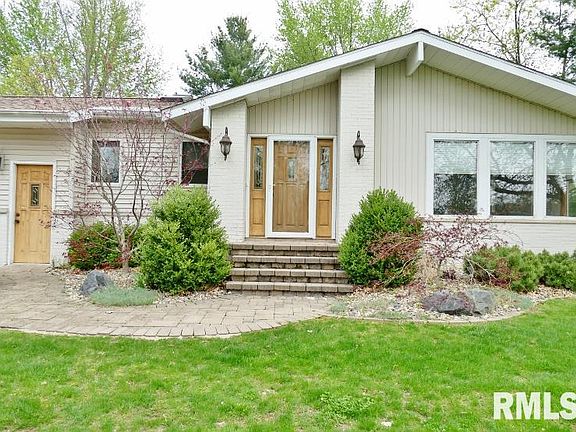 2nd image of 403 Northern Oaks Dr