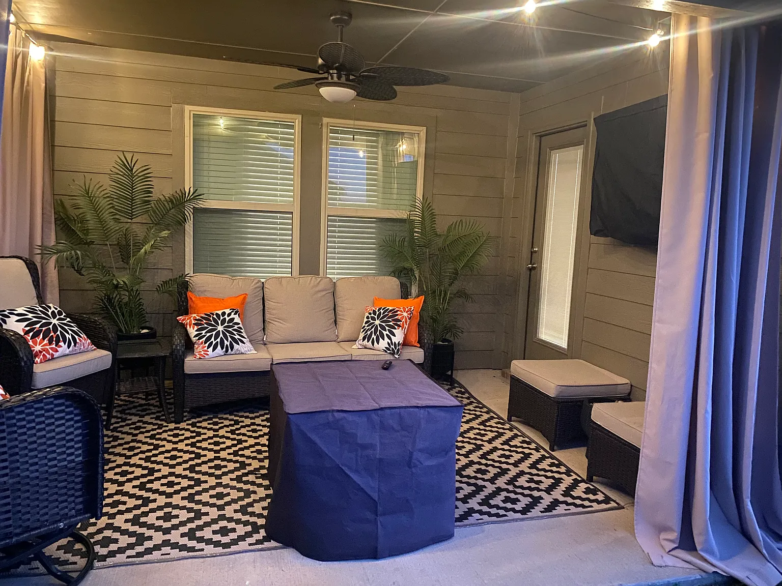 4 bed, 1791 sqft, $2,100 — Photo 2
