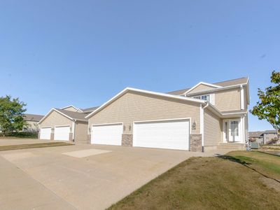 1125 Amelia Dr #4, Cedar Falls, IA, 50613