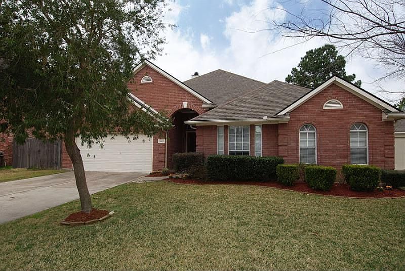 1st image of 18615 Bluewater Cove Dr